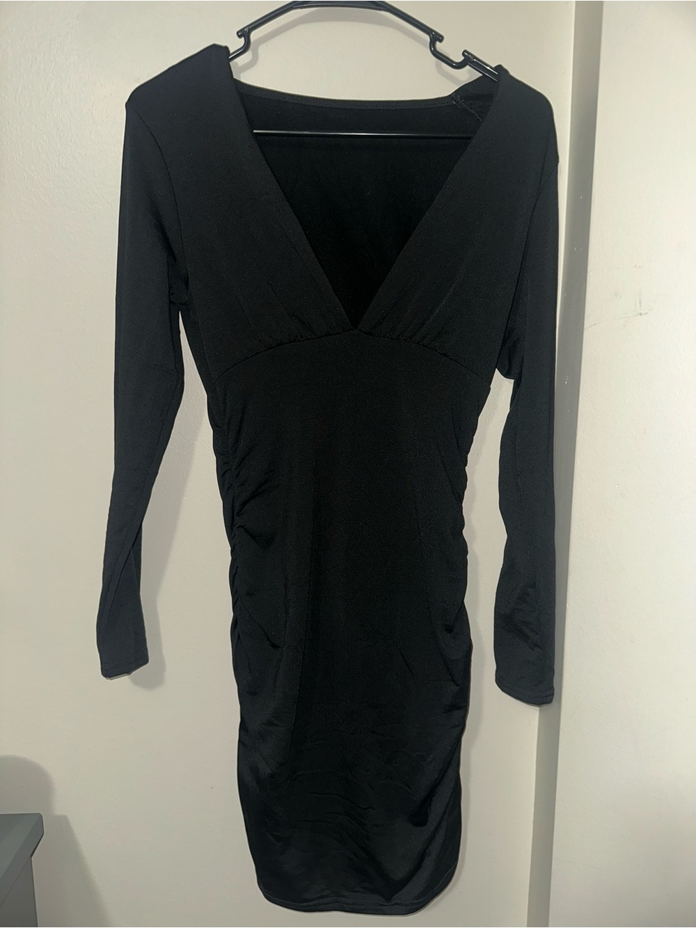 2 SHEIN Black Long Sleeve V-Neck Bodycon Dress